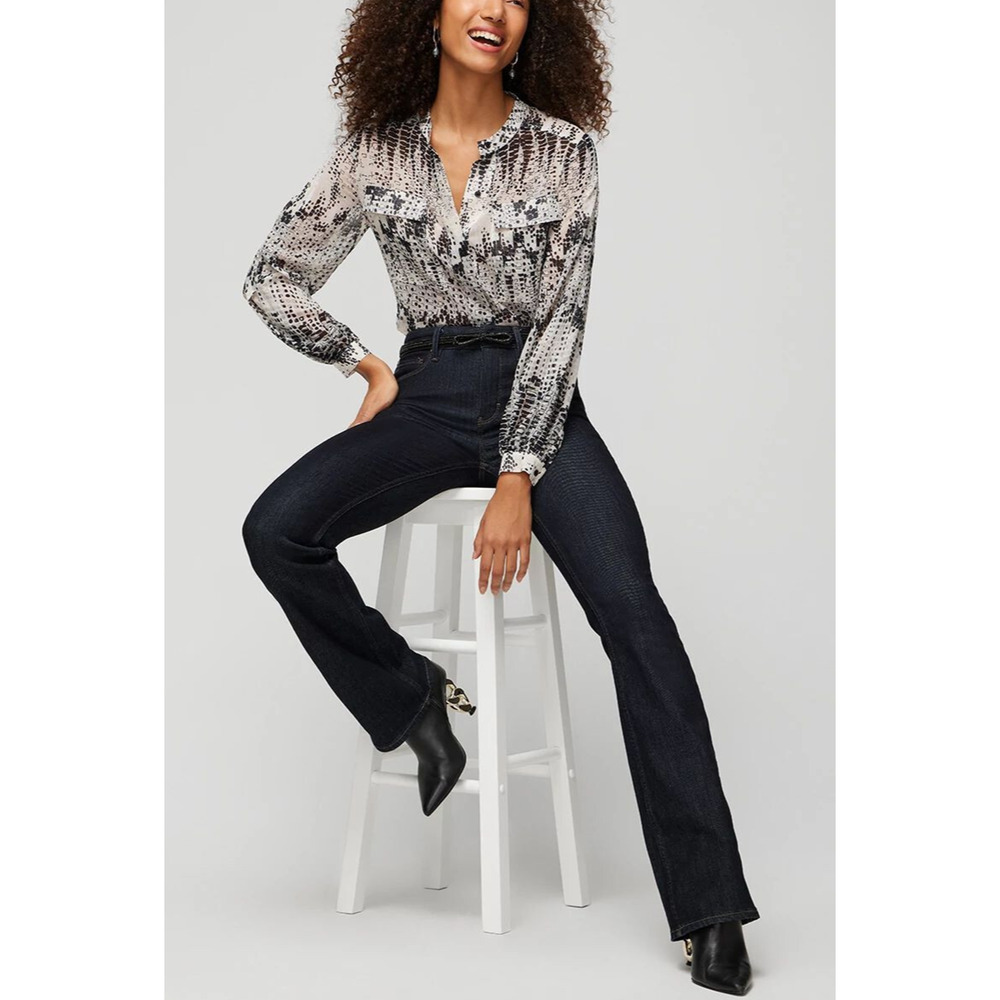 NWT White House Black Market Long Sleeve Soft Shirt Abstract Reptile WHBM Small - Picture 16 of 16